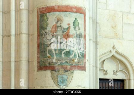 Frankreich, meurthe et Moselle, Saint Nicolas de Port, Basilika Saint Nicolas de Port, erbaut zu Beginn des 16. Jahrhunderts nach dem Sieg von Herzog Rene dem Zweiten über Charles le temeraire in der Schlacht von Nancy, dank der Fürsprache des Heiligen Nicolas, des Schutzpatrons der Region Lothringen, Nationalschrein der Einwohner Lothringens. Wandgemälde aus dem 16. Jahrhundert, das die Wohltätigkeit des Heiligen Martin darstellt Stockfoto