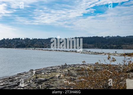 Blick auf den Hafen von Fort Rodd Hill & Fisgard Lighthouse National Historic Site in Victoria, British Columbia, Kanada Stockfoto