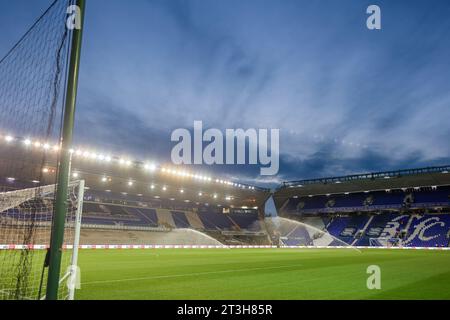 Birmingham, Großbritannien. Oktober 2023. Ein Blick auf St Andrews vor dem EFL Sky Bet Championship Spiel zwischen Birmingham City und Hull City am 25. Oktober 2023 in St Andrews, Birmingham, England. Foto von Stuart Leggett. Nur redaktionelle Verwendung, Lizenz für kommerzielle Nutzung erforderlich. Keine Verwendung bei Wetten, Spielen oder Publikationen eines einzelnen Clubs/einer Liga/eines Spielers. Quelle: UK Sports Pics Ltd/Alamy Live News Stockfoto