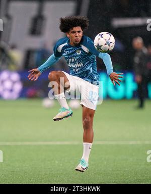 Rico Lewis von Manchester City während des Gruppenspiels der UEFA Champions League im Wankdorf Stadion in Bern. Bilddatum: Mittwoch, 25. Oktober 2023. Stockfoto