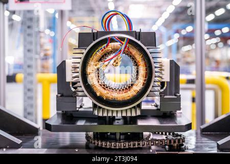 Elektromotor für Pumpenindustrie, Vorderansicht. Hochwertige Fotos Stockfoto