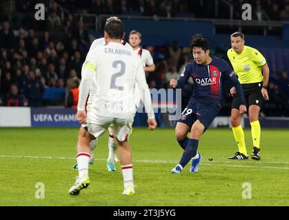 Kang-in Lee erzielt das dritte Tor der PSG während des Spiels der Gruppe F der UEFA Champions League im Parc des Princes in Paris. Bilddatum: Mittwoch, 25. Oktober 2023. Stockfoto