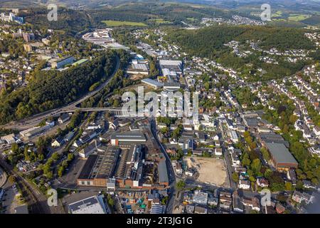 Luftbild, Ortsansicht Weidau-Mitte, Siegen, Siegerland, Nordrhein-Westfalen, Deutschland ACHTUNGxMINDESTHONORARx60xEURO *** Luftansicht, Stadtansicht Weidau Center, Siegen, Siegerland, Nordrhein-Westfalen, Deutschland ATTENTIONxMINESTHONORARx60xEURO Credit: Imago/Alamy Live News Stockfoto