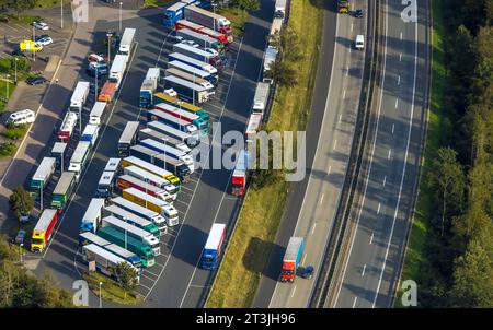 Luftbild, Autobahn Raststätte Siegerland Ost, Autobahn A45 Sauerlandlinie, Oberschelden, Siegen, Siegerland, Nordrhein-Westfalen, Deutschland ACHTUNGxMINDESTHONORARx60xEURO *** Luftaufnahme, Autobahnrastgebiet Siegerland Ost, Autobahn A45 Sauerlandlinie, Oberschelden, Siegen, Siegerland, Nordrhein-Westfalen, Deutschland ATTENTIONxMINDESTHONORARx60xEURO Credit: Imago/Alamy Live News Stockfoto