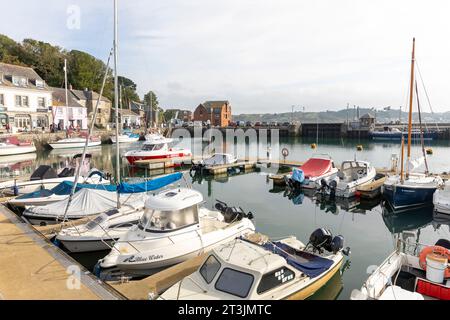 Padstow Boat Harbour, nördliche Küste cornwalls, Boote im Hafen, Cornwall, England, Großbritannien, 2023 Stockfoto