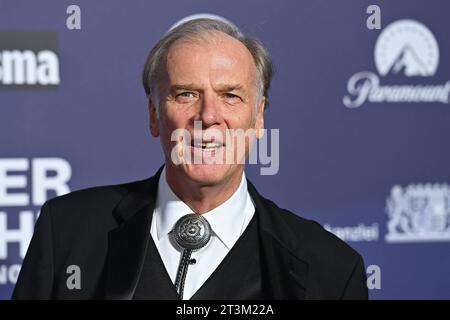 Wolfgang FIEREK Schauspieler, Einzelbild, angeschnittenes Einzelmotiv, Portraet, Portrait, Porträt. Roter Teppich, Blauer Panther C TV und Streaming Award 2023 am 25.10.2023 in der BMW Welt München. *** Wolfgang FIEREK Schauspieler, Einzelbild, zugeschnittenes Einzelbild, Porträt, roter Teppich, Blue Panther C TV and Streaming Award 2023 am 25 10 2023 bei BMW World Munich Credit: Imago/Alamy Live News Stockfoto