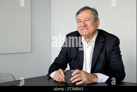 23.10.2023, Berlin - Deutschland. Hermann Waldner, Vorsitzender von Taxi Deutschland Berlin. *** 23 10 2023, Berlin Deutschland Hermann Waldner, Vorsitzender von Taxi Germany Berlin Stockfoto