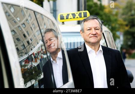 Berlin - Deutschland. Hermann Waldner, Vorsitzender von Taxi Deutschland Berlin. *** 23 10 2023, Berlin, Deutschland. Oktober 2023. Hermann Waldner, Chairman von Taxi Germany Berlin Credit: Imago/Alamy Live News Stockfoto