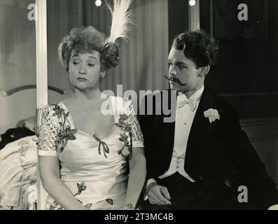 Die dänische Schauspielerin Liva Weel und der Schauspieler Hans Egede Budtz in dem Film Ta' Briller paa!, Dänemark 1942 Stockfoto