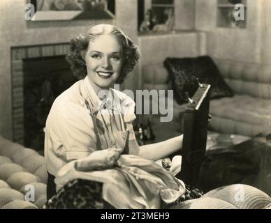 Porträt der amerikanischen Schauspielerin und Sängerin Alice Faye, USA 1940 Stockfoto