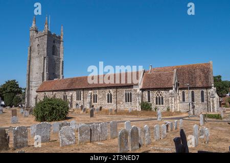 Die All Saints' Church, auch bekannt als Lydd Church oder die Kathedrale auf dem Marsh, Lydd, liegt auf Romney Marsh, Kent, Großbritannien. Stockfoto