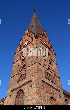 Malmö, Schweden. Turm der Peterskirche (Sankt Petri kyrka). Stockfoto