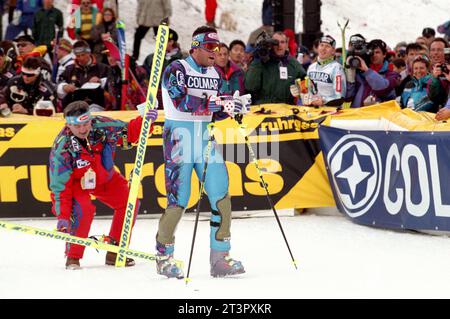 France Tignes 04.12.1994: Alberto Tomba, italienischer Skiläufer, während des WM-Rennens 1994/1995 Stockfoto