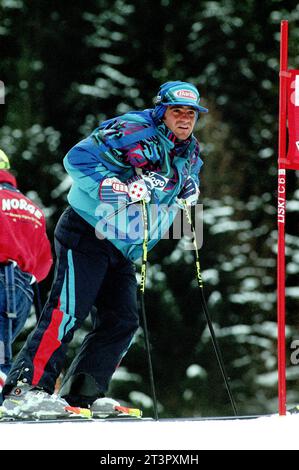 France Tignes 04.12.1994: Alberto Tomba, italienischer Skiläufer, während des WM-Rennens 1994/1995 Stockfoto