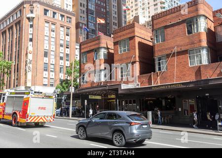 Sydney Pub und Budget Hotel, Maloney's Hotel und Bar in der Goulburn Street im Stadtzentrum von Sydney, New South Wales, Australien Stockfoto