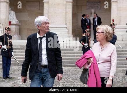 Paris, Frankreich. April 2016. Gäste nehmen an der Ernennung von Marc Lambron zur Academie Francaise in Paris Teil Stockfoto