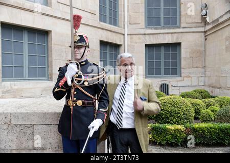 Paris, Frankreich. 14. April 2016. Jean-Marie Périer nimmt an der Ernennung von Marc Lambron zur Academie Francaise in Paris Teil Stockfoto