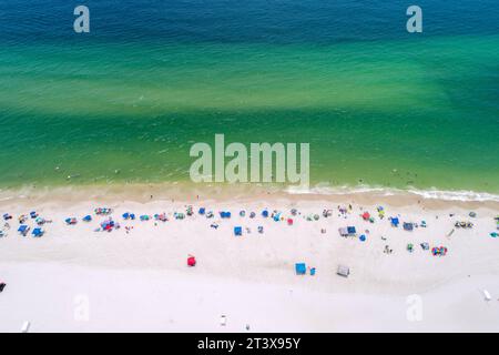 Luftaufnahme des Strandes am Gulf Shores Stockfoto