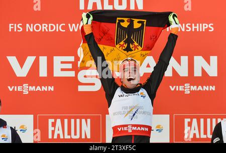 Johannes Rydzek Weltmeister Jubel bei Siegerehrung FIS NORDISCHE SKI-WELTMEISTERSCHAFT 2015 in Falun, Schweden am 20.02.2015 Stockfoto