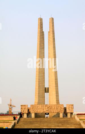 TANGSHAN - 18. OKTOBER: Das Erdbeben-Denkmal am 18. oktober 2013, Stadt tangshan, Provinz hebei, China. Stockfoto