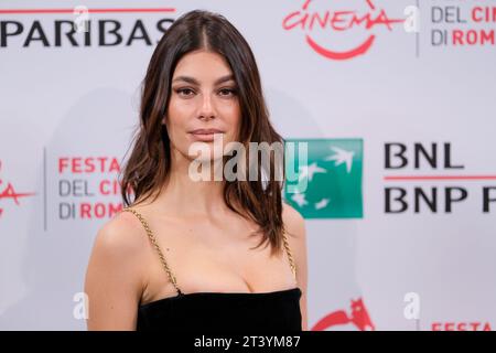 Camila Morrone nimmt am Fotoaufruf für „Gonzo Girl“ während des 18. Rom Filmfestivals im Auditorium Parco Della Musica in Rom Teil. Stockfoto