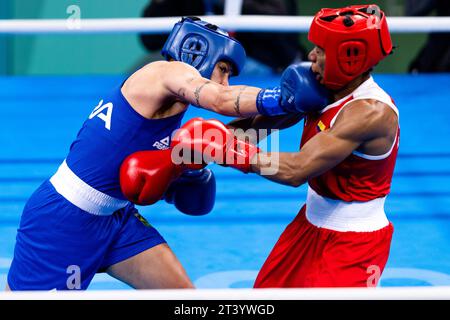 Santiago, Brasilien. Oktober 2023. CHILE - SANTIAGO - 10/27/2023 - PAN AMERICAN GAMES SANTIAGO 2023, BOX - brasilianischer Athlet Beatriz Ferreira, im Finale des Boxwettbewerbs, Kategorie 60 kg, im Olympischen Trainingszentrum während der Pan American Games Santiago 2023. Foto: Gabriel Heusi/AGIF (Foto: Gabriel Heusi/AGIF/SIPA USA) Credit: SIPA USA/Alamy Live News Stockfoto