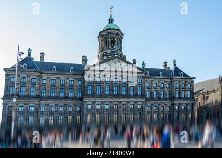 Königliches Palastgebäude auf dem Dam-Platz Amsterdam Stockfoto