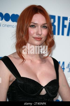 London, Großbritannien. Dezember 2019. Eleanor Tomlinson nimmt an den British Independent Film Awards 2019 im Londoner Old Billingsgate Teil. (Foto: Fred Duval/SOPA Images/SIPA USA) Credit: SIPA USA/Alamy Live News Stockfoto