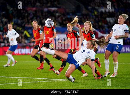 Die Engländerin Georgia Stanway versucht beim Gruppenspiel der UEFA Women's Nations League A1 im King Power Stadium in Leicester einen Torschuss. Bilddatum: Freitag, 27. Oktober 2023. Stockfoto