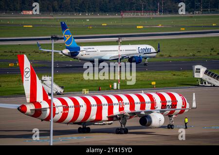 Flughafen Düsseldorf, NRW, Condor Boeing 757-300 Flieger auf dem Vorfeld und dem Taxiway zum Start, Luftverkehr DUS *** Flughafen Düsseldorf, NRW, Condor Boeing 757 300 Flugzeug auf dem Vorfeld und Rollweg zum Start, Air Traffic DUS Credit: Imago/Alamy Live News Stockfoto