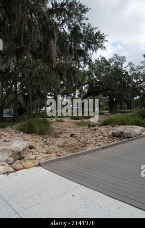 Bradenton, Florida, Manatee County – Szenen rund um den Bradenton Riverwalk. Promenade, Parks, Manatee River, Piers. Stockfoto