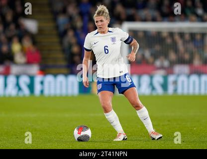 Leicester, Großbritannien. Oktober 2023. Millie Bright aus England während des Spiels der UEFA Women's Nations League im King Power Stadium in Leicester. Der Bildnachweis sollte lauten: Andrew Yates/Sportimage Credit: Sportimage Ltd/Alamy Live News Stockfoto