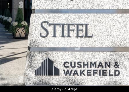 Stifel Schild vor dem Büro in Toronto, ON, Kanada Stockfoto