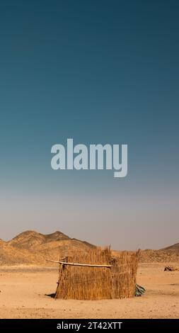 Die ruhige Landschaft eines Beduinendorfes in der Wüste Stockfoto