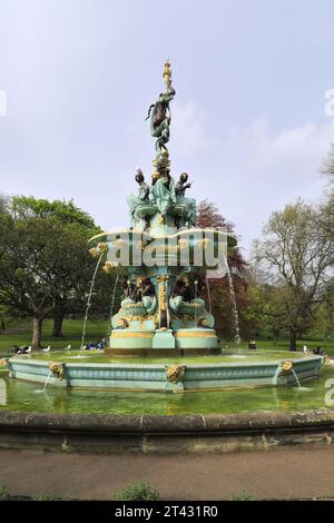 The Ross Fountain in Princes Street Gardens, Edinburgh City, Schottland, Großbritannien Stockfoto