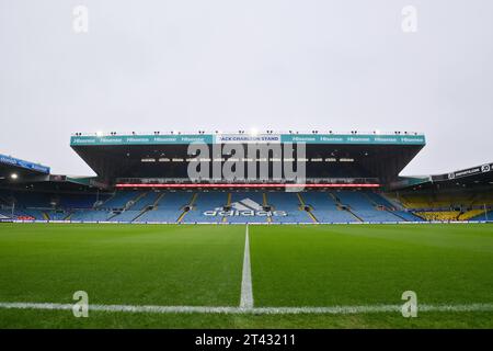 Leeds, Großbritannien. Oktober 2023. Allgemeiner Blick auf die Elland Road vor dem Sky Bet Championship Match in Elland Road, Leeds. Der Bildnachweis sollte lauten: Gary Oakley/Sportimage Credit: Sportimage Ltd/Alamy Live News Stockfoto