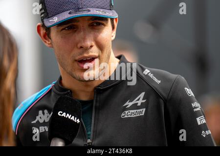 Autódromo HERMANOS Rodríguez, MEXIKO - 26. OKTOBER: Esteban Ocon, Alpine A523 während des Grand Prix von Mexiko-Stadt in Autódromo Hermanos Rodríguez am Donnerstag, 26. Oktober 2023 in Mexiko-Stadt. (Foto: Michael Potts/BSR Agency) Stockfoto