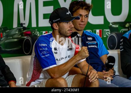 Autódromo HERMANOS Rodríguez, MEXIKO - 26. OKTOBER: Pierre Gasly, Alpine A523 während des Grand Prix von Mexiko-Stadt in Autódromo Hermanos Rodríguez am Donnerstag, 26. Oktober 2023 in Mexiko-Stadt. (Foto: Michael Potts/BSR Agency) Stockfoto
