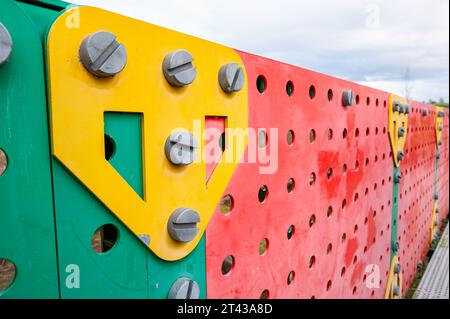 Nob End und die Meccano Bridge über den Manchester Bury Bolton Canal Stockfoto