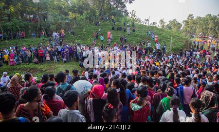 BANGLADESCH Fatima Rani Pilgerfahrt fand in St. Leo’s Church in der Diözese Mymensingh im nordöstlichen Sherpur-Distrikt Bangladeschs am 27. Oktober. Stockfoto