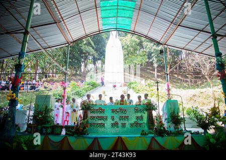 BANGLADESCH Fatima Rani Pilgerfahrt fand in St. Leo’s Church in der Diözese Mymensingh im nordöstlichen Sherpur-Distrikt Bangladeschs am 27. Oktober. Stockfoto