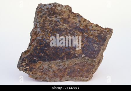 Schiefer ist ein metamorphes Gestein mit Foliation (schistose Textur). Probe. Stockfoto