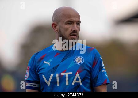 Paddy Madden #9 von Stockport County während des Spiels der Sky Bet League 2 zwischen Stockport County und Tranmere Rovers im Edgeley Park Stadium, Stockport am Samstag, den 28. Oktober 2023. (Foto: Mike Morese | MI News) Credit: MI News & Sport /Alamy Live News Stockfoto