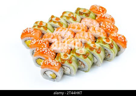 Großes, appetitliches Set von Brötchen: Aal und Birne, Phyllo-Rolle mit Garnelen, Mango-Phyllo-Rolle für den Lieferort 5 Stockfoto