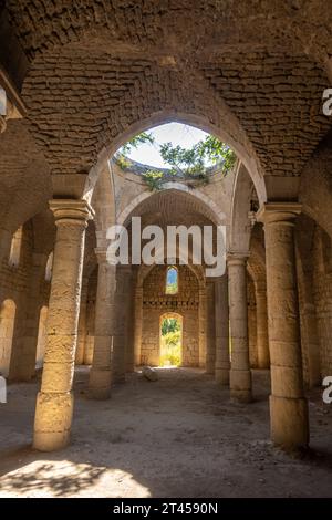 Batıayaz Armenische Apostolische Kirche Hatay Türkei. Der Bau begann in den 1910er Jahren und wurde nie beendet Stockfoto