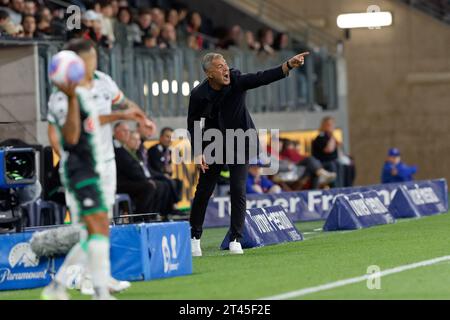 Sydney, Australien. Oktober 2023. Coach Marko Rudan von The Wanderers reagierte während der A-League Men RD2 zwischen den Wanderers und Western United am 28. Oktober 2023 im CommBank Stadium in Sydney, Australien Credit: IOIO IMAGES/Alamy Live News Stockfoto