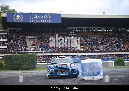 Prag, Deutschland. Oktober 2023. Die Fahrer Pierre-Louis Loubet (Fra) und Veillas Benjamin (Fra) M-Sport Ford WRT, Ford Puma Rally1 Hybrid, während der FIA World Rally Championship WRC Central European Rally, treffen sie auf SSS Circuit in Klatovy, Prag, Tschechische Republik 26 Oktober 2023 Credit: Independent Photo Agency/Alamy Live News Stockfoto