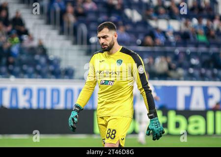 Sankt Petersburg, Russland. Oktober 2023. Giorgiy Shelia (8) aus Akhmat wurde während des russischen Premier League-Fußballspiels zwischen Zenit Sankt Petersburg und Akhmat Grosny in der Gazprom Arena gesehen. Endpunktzahl: Zenit 2:1 Akhmat Grosny. (Foto: Maksim Konstantinov/SOPA Images/SIPA USA) Credit: SIPA USA/Alamy Live News Stockfoto