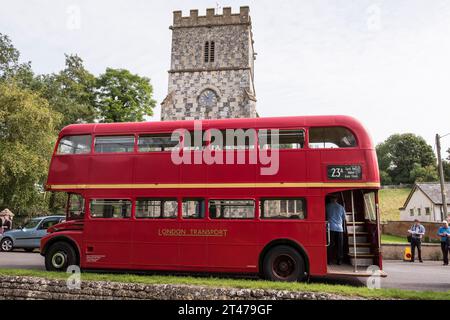 Imberbus 2017, klassischer Bus auf der Salisbury Plain Stockfoto