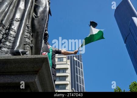 Oktober 2023, Melbourne Victoria Australia, Free Palestine Rally in der State Library of Victoria Credit PjHickox/Alamy Live News Stockfoto